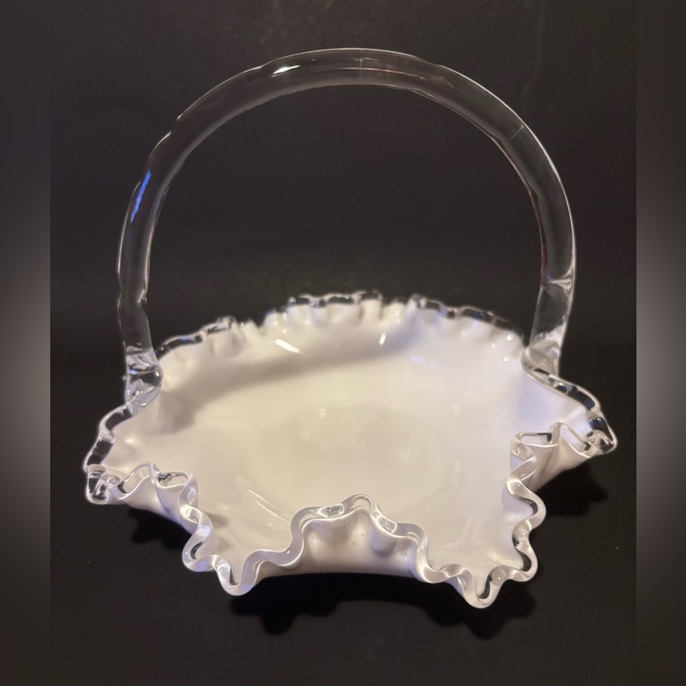 Elegant White Glass Basket with Ruffled Edge Silvercrest